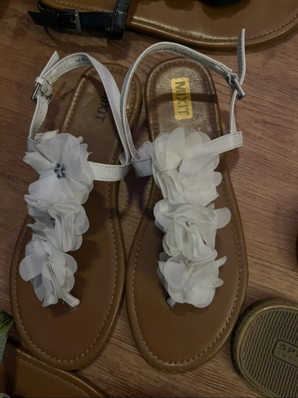 Mixit White Floral T-Strap Sandals for Women with Tan Footbed - Picture 3 of 3